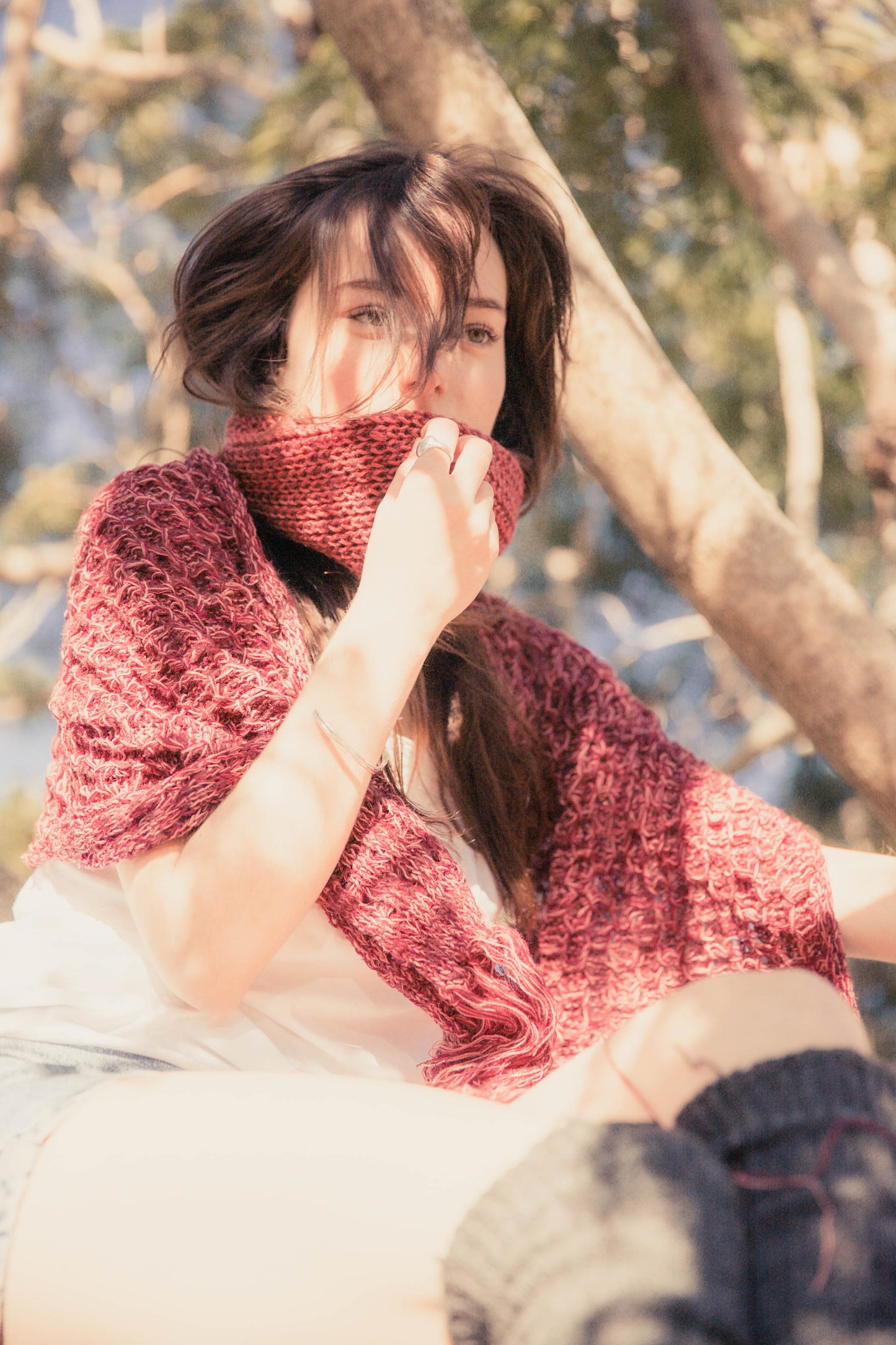 One off tuck knit fringed scarf - red