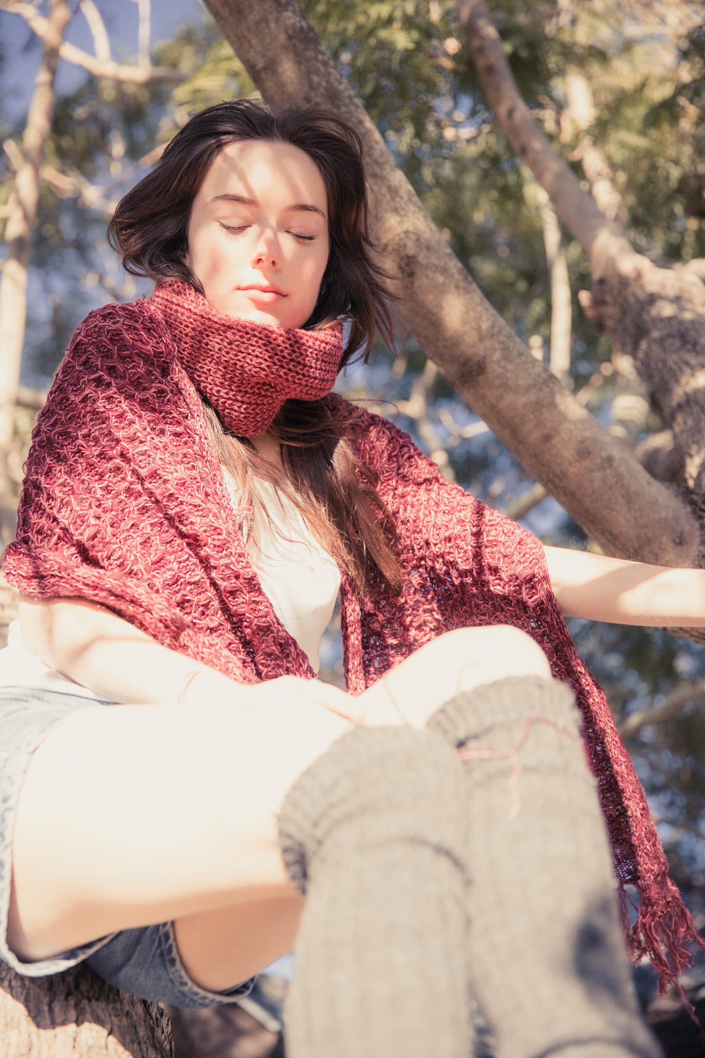 One off tuck knit fringed scarf - red